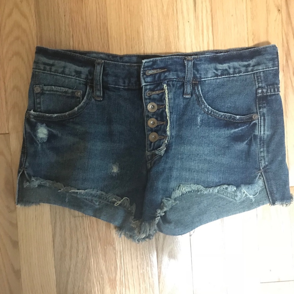 Free People Raw Edge Shorts Size 24